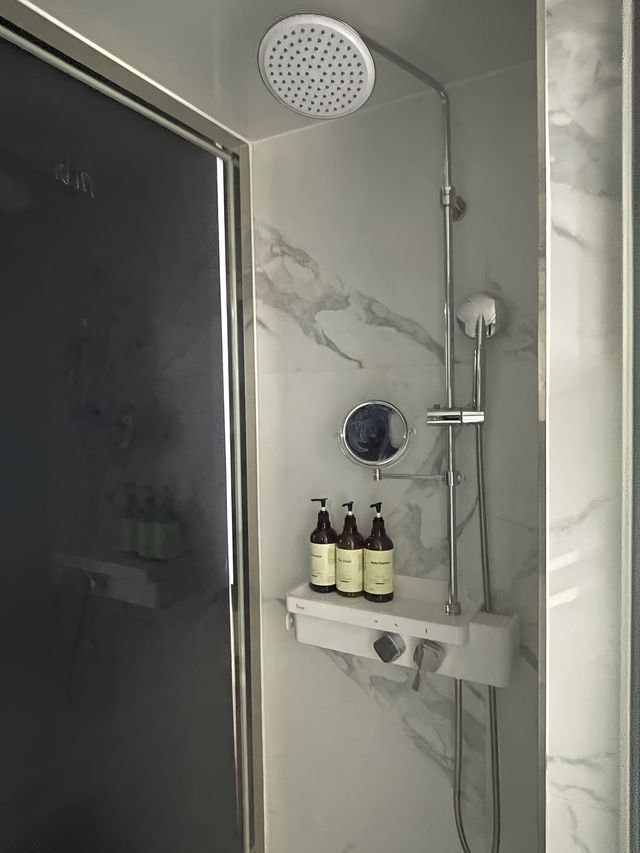 麗水海景和無邊泳池的優塔碼頭酒店度假