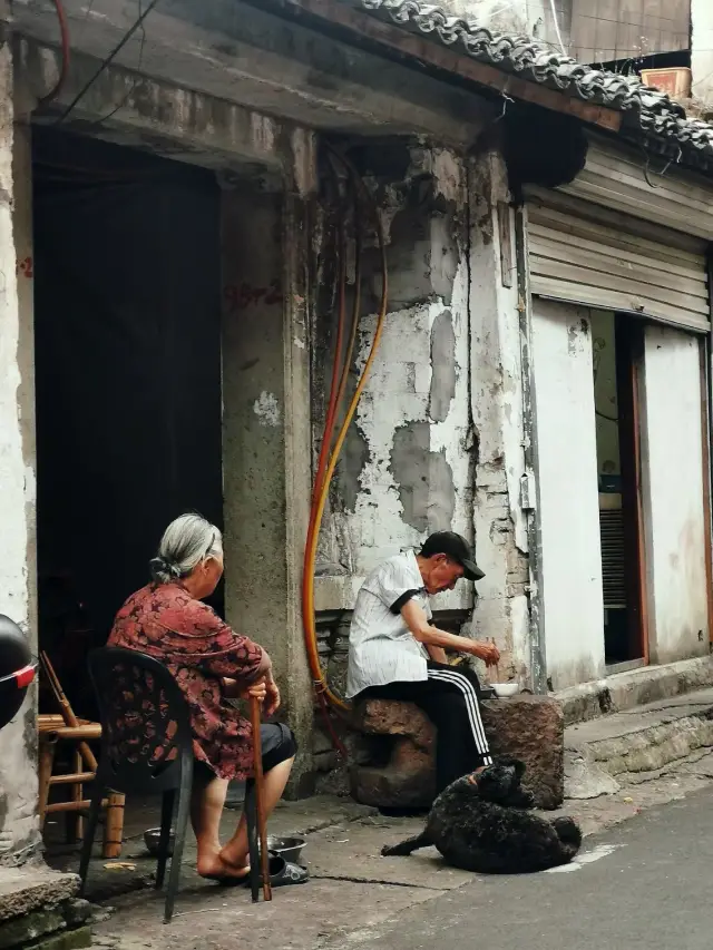 Huangyan - A Small Town Story