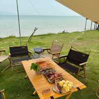 A relaxing family holiday surrounded by greenery and sea breeze