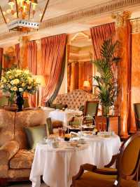 🌟 London Luxe: The Dorchester's Opulent Escape 🌟
