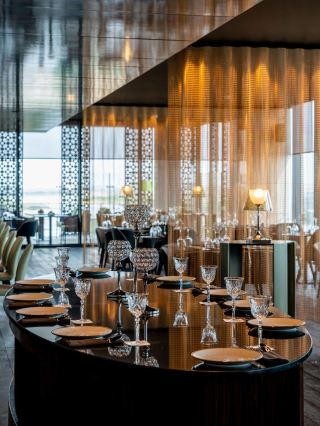 🌟 Niamey's Finest: Luxe & Comfort at Radisson Blu 🌟