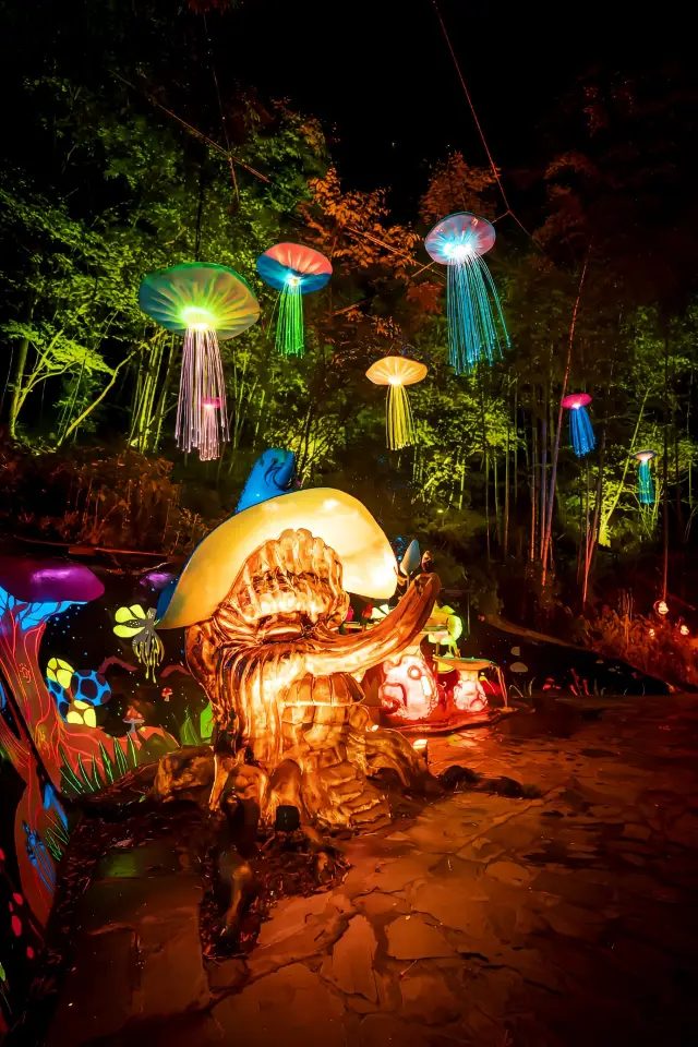 항상 Wuyuan Huangling에 오십시오! 내 정신적 내부 마찰을 치료했습니다.