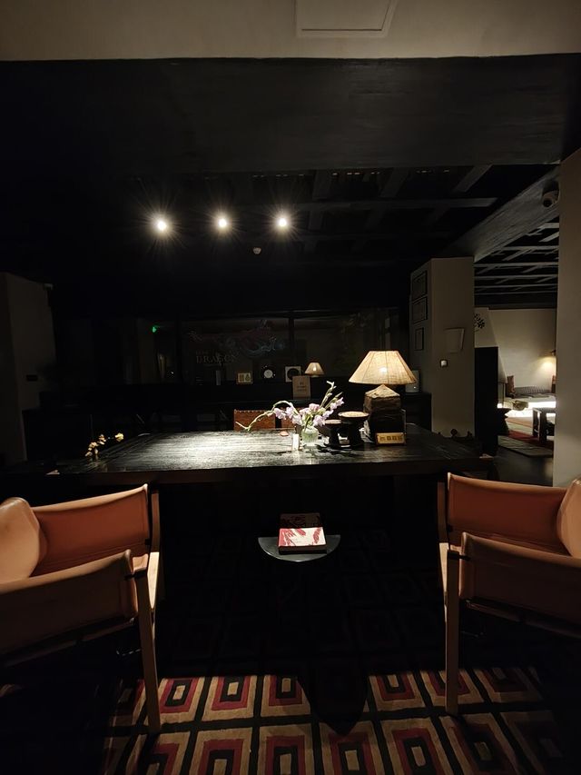 阿若康巴·拉薩莊園。