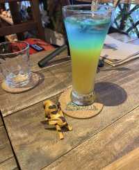 這家宮崎駿餐廳還是別來了…。
…不然下次來，又要不到位置了！