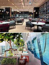曼谷素坤逸凱悅酒店的空中酒吧和頂樓餐廳景色絕佳！