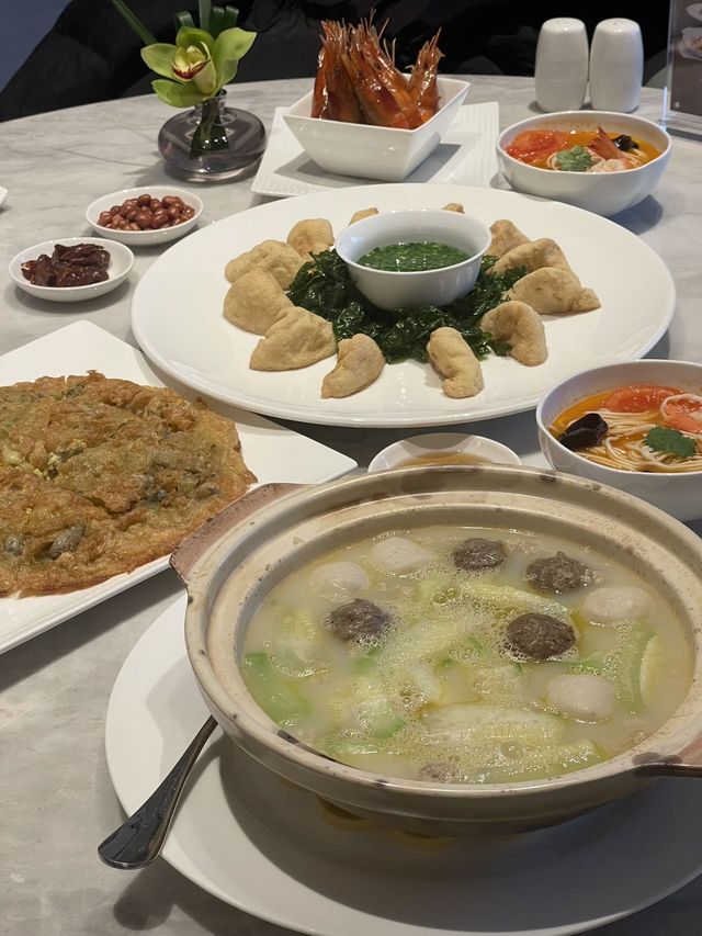 適合年末尾牙，五星級酒店裡的潮粵菜！