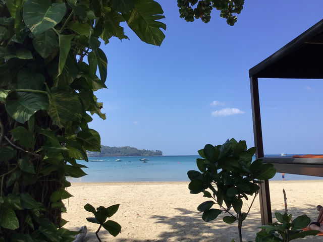 布吉卡馬拉海灘酒店| 絕佳海景體驗