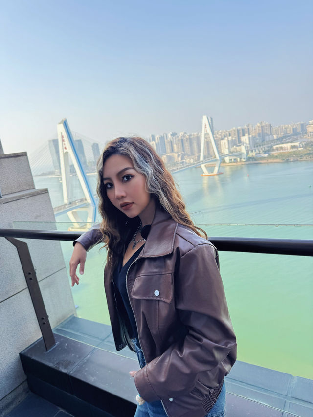 在房間就能看海看日落的海口威斯汀酒店