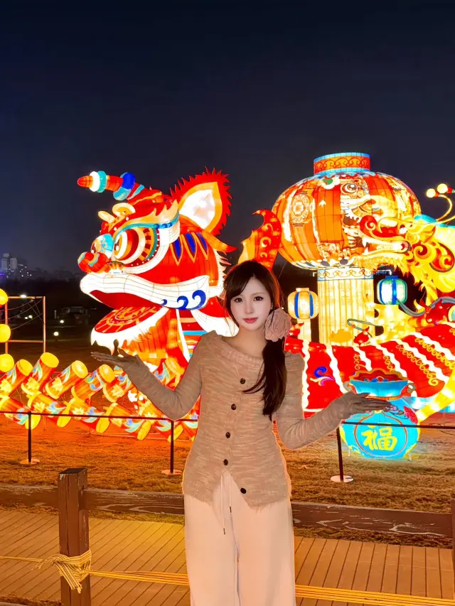 Experience the most beautiful lights in Chang'an City~