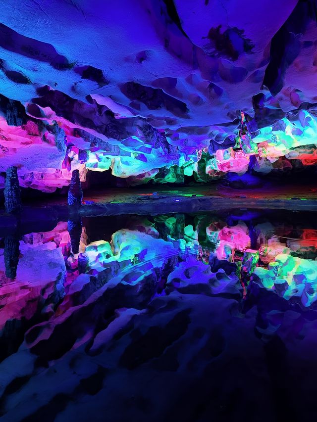 湖南婁底冷水江波月洞｜世界溶岩博物館