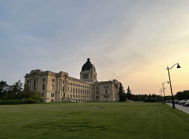 里賈納（Regina）