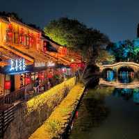 🌃 **Hangzhou Nights: Where Futuristic Glow Meets Timeless Charm!**  