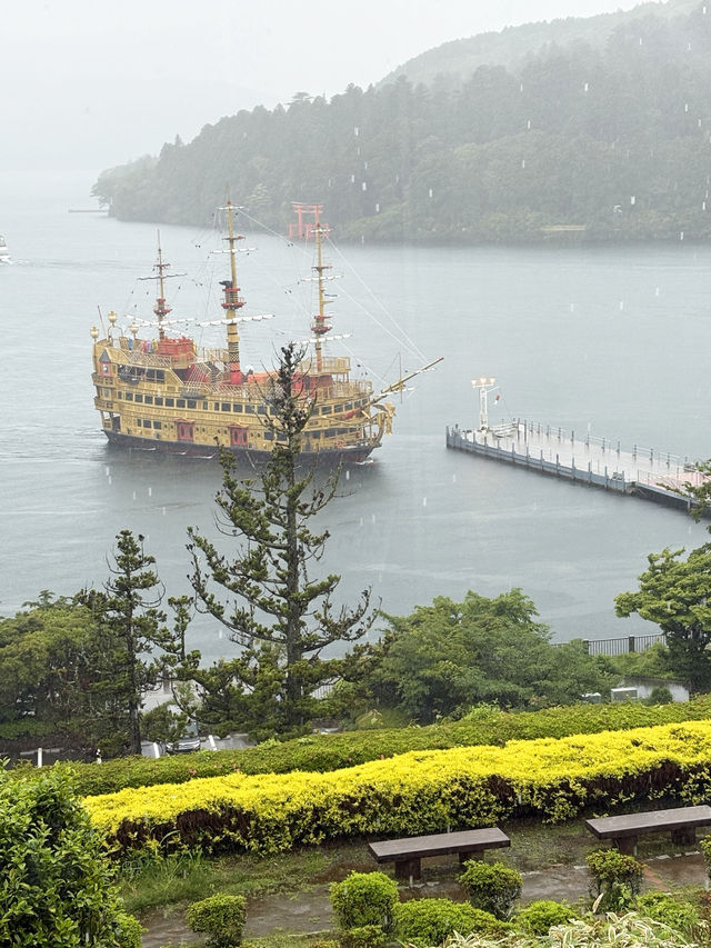Ashi Lake or Hakone Lake or Ashinoko Lake :-)