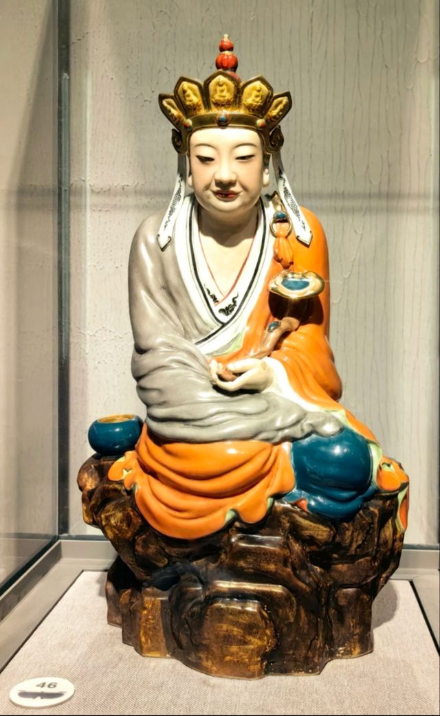 嚟景德鎮玩瓷都真係好有趣！呢篇攻略帶你玩轉景德鎮同浮梁，體驗中國傳統陶瓷文化嘅魅力～  景德鎮3