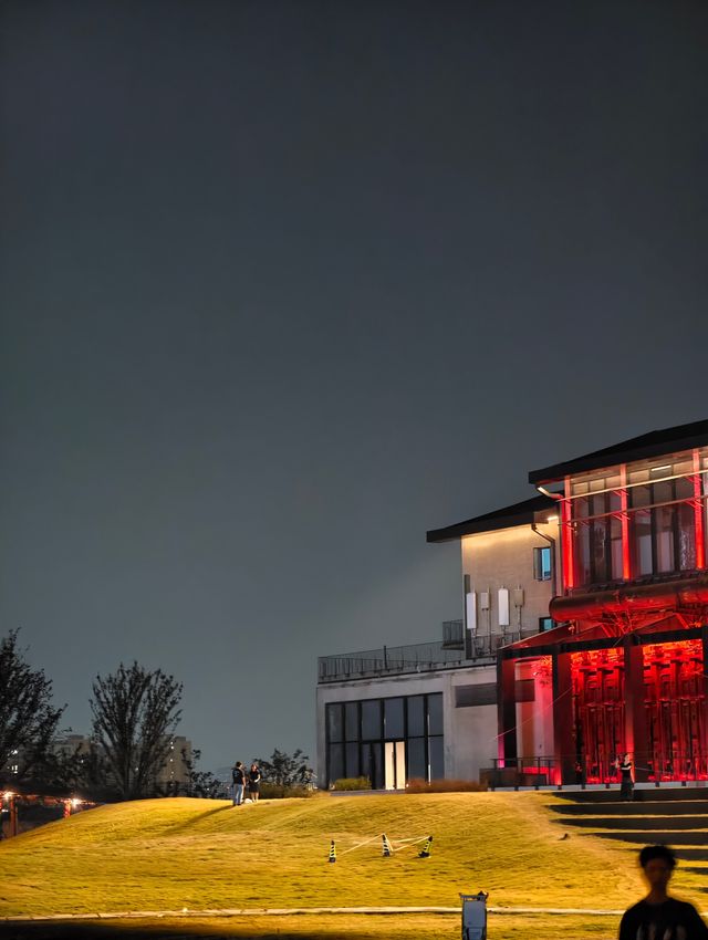 杭州夜景已經next level,童話鋼鐵城堡 杭州夜景已經next level,童話鋼鐵城堡