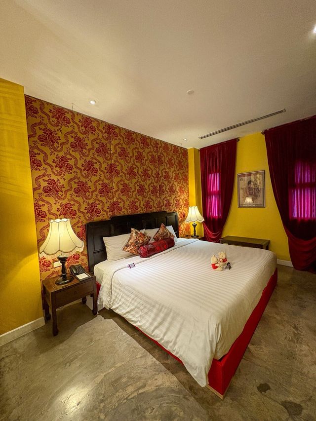 Immersive Retreat in the Heart of Chinatown Immersive Retreat in the Heart of Chinatown