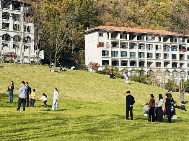 當秦嶺的蒼翠與意大利托斯卡納的浪漫撞個滿懷 當秦嶺的蒼翠與意大利托斯卡納的浪漫撞個滿懷