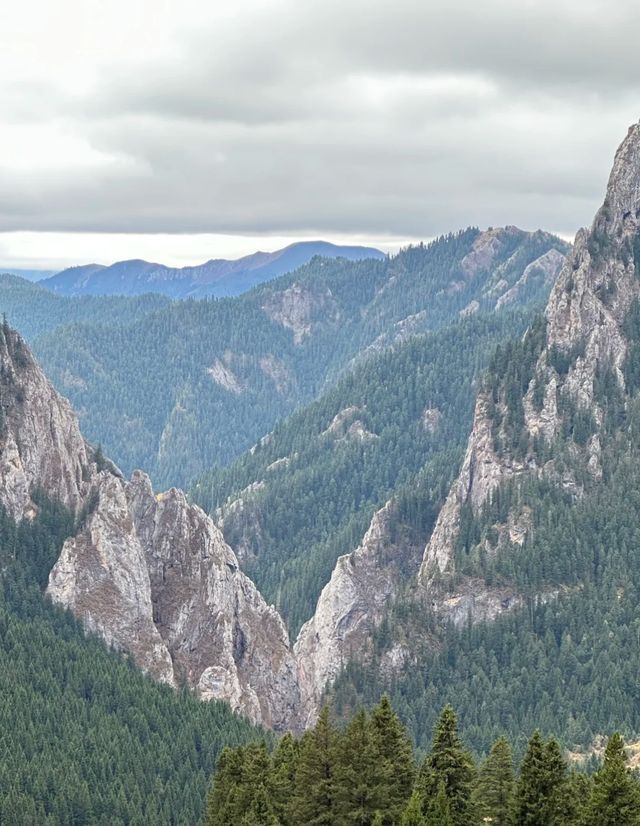 扎尕那徒步日記｜累癱但被治癒哭