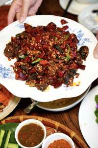 東郊記憶!剛開業!!!超好吃的雲南菜