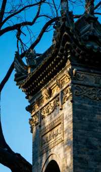 銀杏與古建邂逅