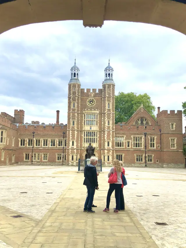 Not just the castle, this is how to spend a day in Windsor