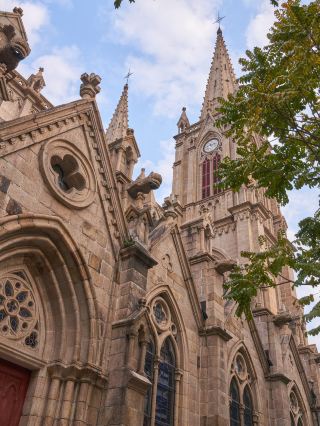 Guangzhou's version of Notre Dame Cathedral ⛪️ A century-old stone house hidden in the old city