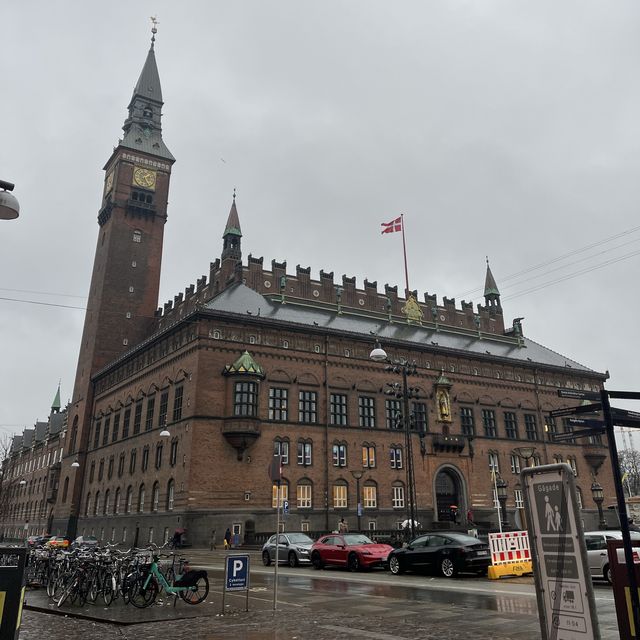 哥本哈根市中心的市政廳—Københavns Rådhus 哥本哈根市中心的市政廳—Københavns Rådhus