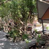 D’ Budi Beach Resort