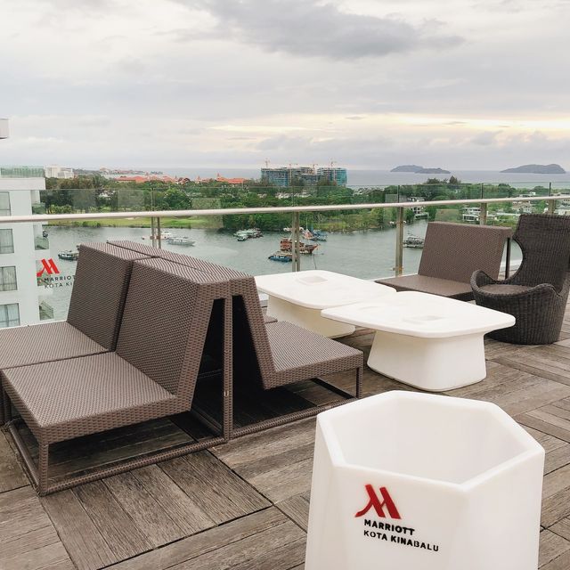 沙巴馬來西亞🇲🇾白天晚上都美麗📍 Stylo Rooftop Bar & Terrace