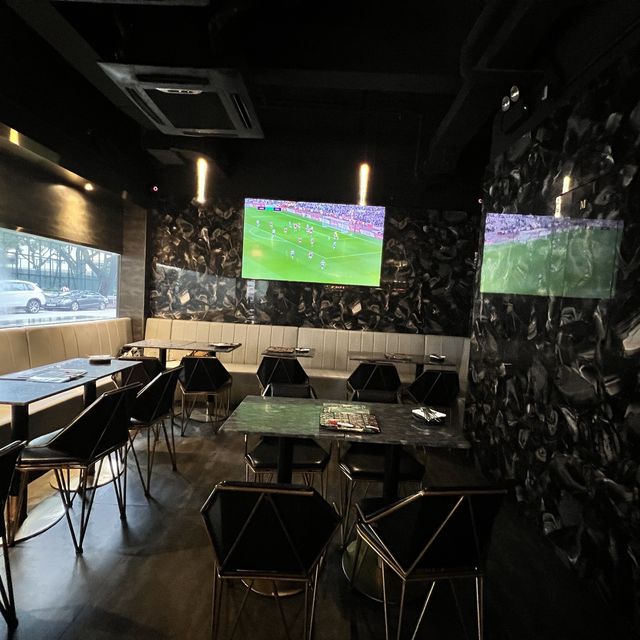 人氣串燒店