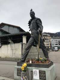A tribute to Freddie Mercury in Montreux 🇨🇭