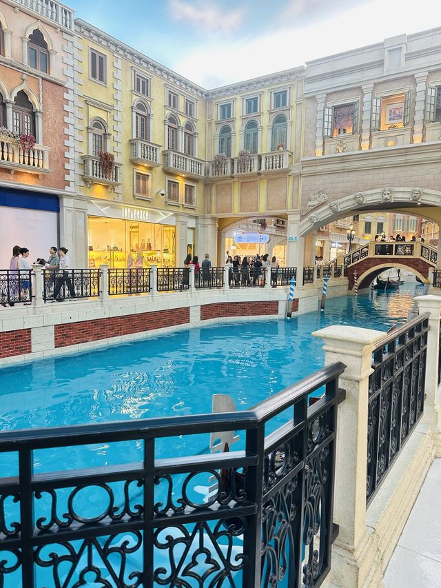 walk along…⭐️The Venetian Macao⭐️👍🏻✨