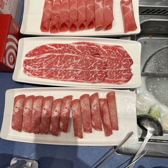 海底撈 享受美食也能體驗奢華服務 好吃好玩