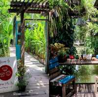 The Three Little Pigs คาเฟ่นครปฐม 
บรรยากาศในสวน ร่มรื่นมาก ๆ 🐷🐷🐷
