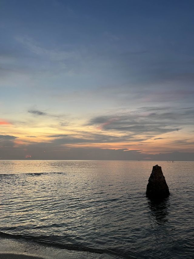 "Hidden Lab" คาเฟ่(ไม่)ลับ ริมหาดบางแสน