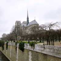Paris Valentine's Day Romance