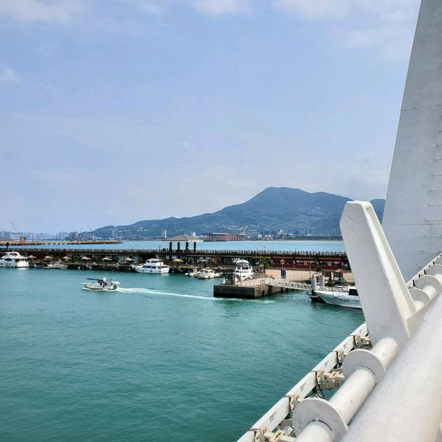 Fun Things To do at Tamsui Fisherman's Wharf