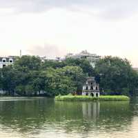 🌳 เดินเที่ยวชมทะเลสาบฮหว่านเกี๊ยม ฮานอย ⛅ 