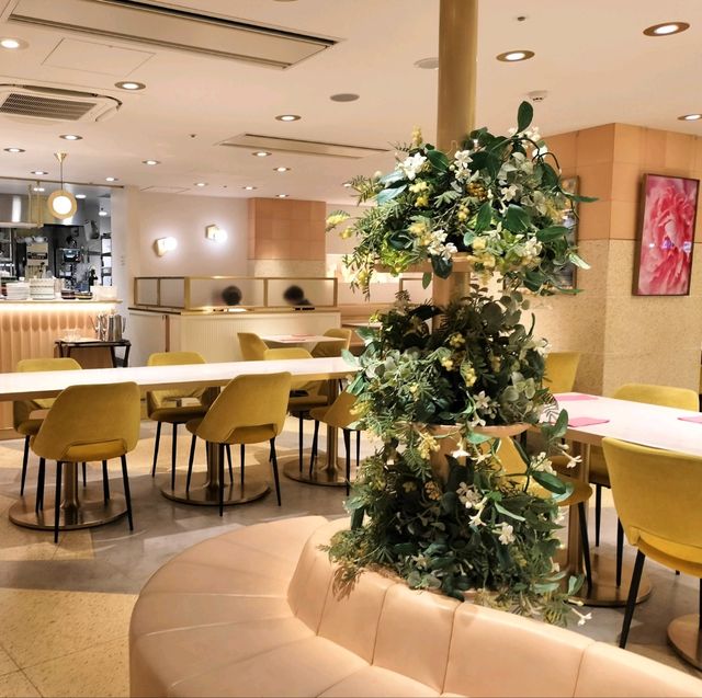 【東京 渋谷】ロクシタンカフェ渋谷と渋谷スクランブル 【東京 渋谷】ロクシタンカフェ渋谷と渋谷スクランブル