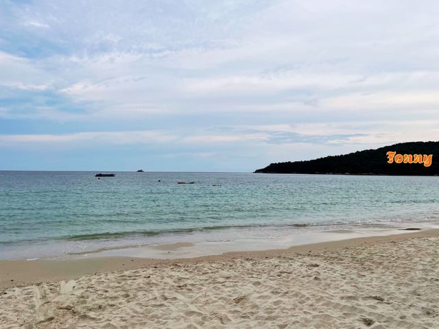 หนีร้อนไป..เสม็ด❤️🏝️🏖️