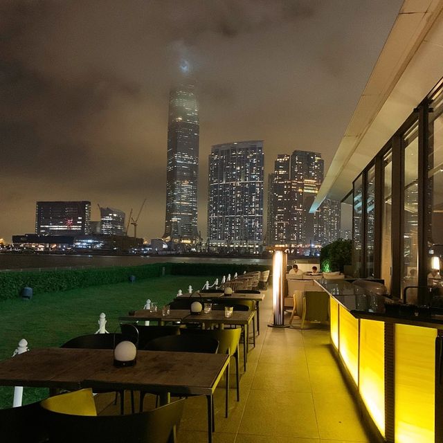 ✨尖沙咀 沈醉於270度維港海景的氣派粵菜館✨