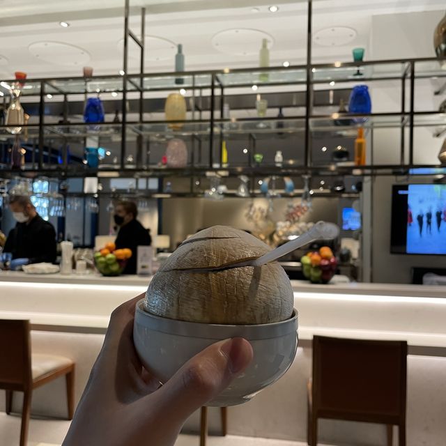 SilverKris Lounge Bangkok