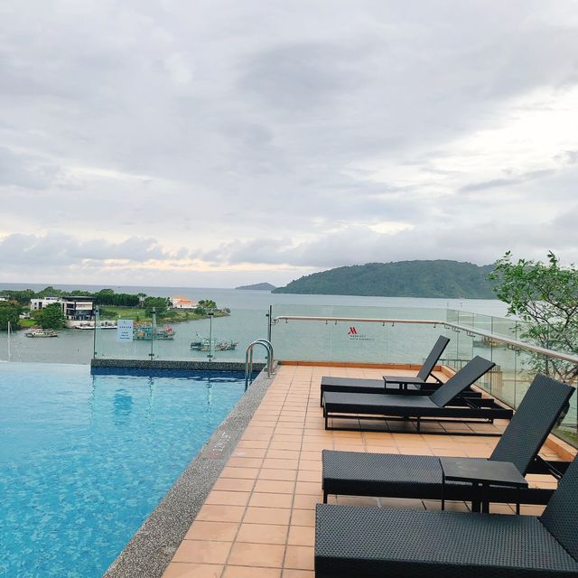 馬來西亞🇲🇾沙巴👙🩱白天🈚️邊際海景📍 Kota Kinabalu Marriott Hotel