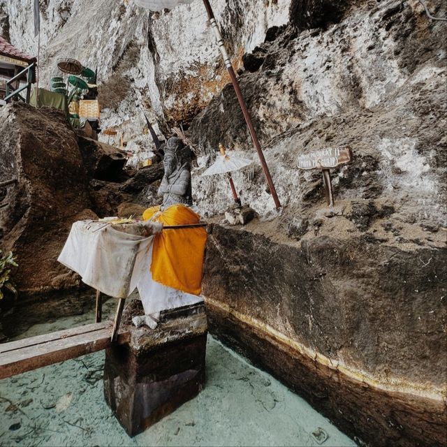 Peyungangan Cliff, Nusa Penida, Bali