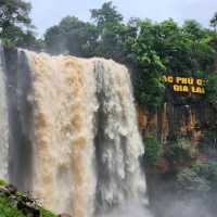 Phu Cuong waterfall