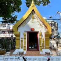 Inpeng Temple: Serenity in Vientiane