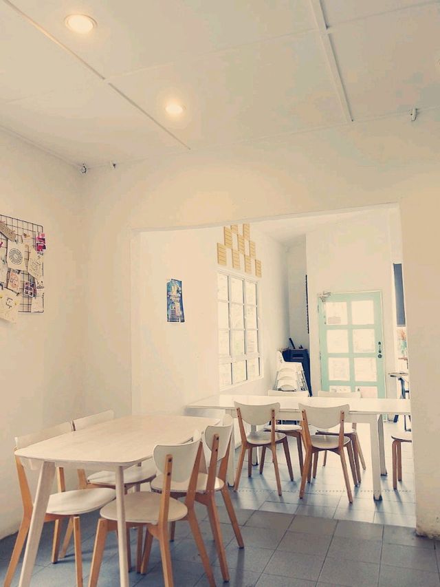 Jam And Kaya Cafe