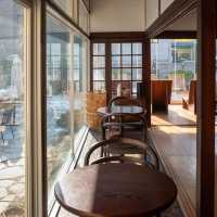 首爾Kitte Cafe：舒適明亮，受歡迎的下午茶聚會地點