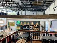 Neighborhood ที่เที่ยวรวมร้านกิน ดื่ม คาเฟ่ 
