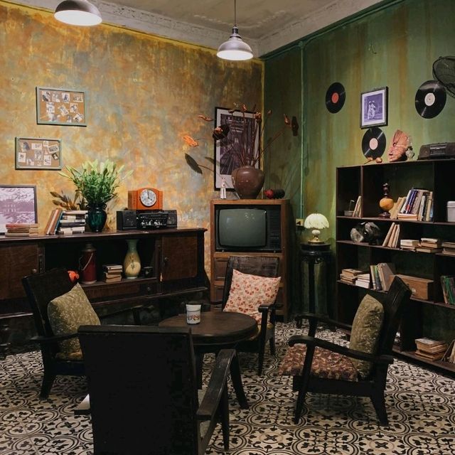 SECOND HOME CAFE